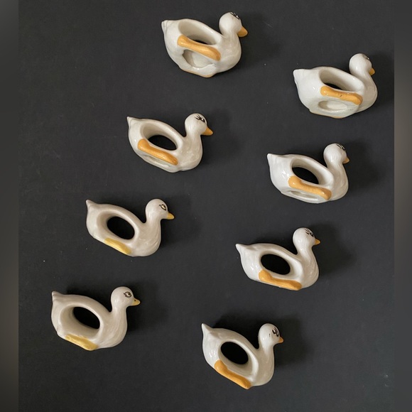 Vintage Ceramic White Duck Goose Napkin Rings Set of 8 Bird Cabin Rustic - Picture 4 of 10